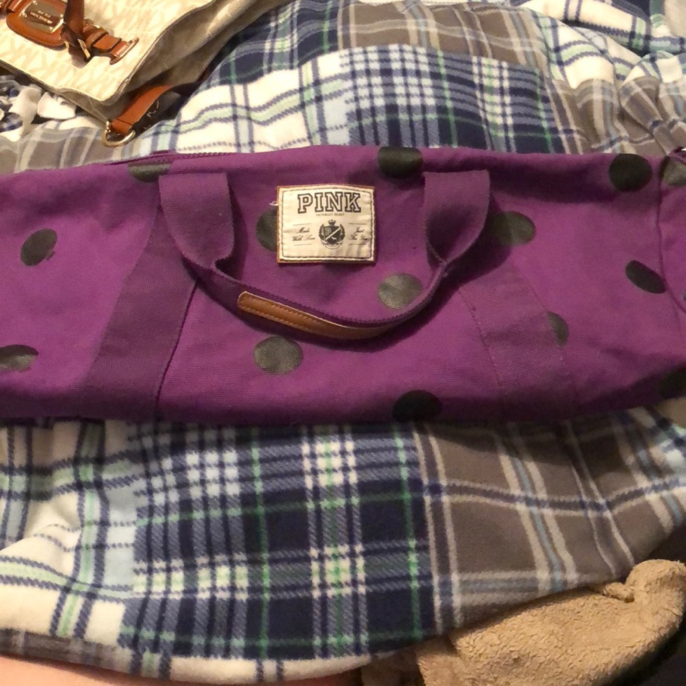 Victoria Secret’s Pink small duffle bag